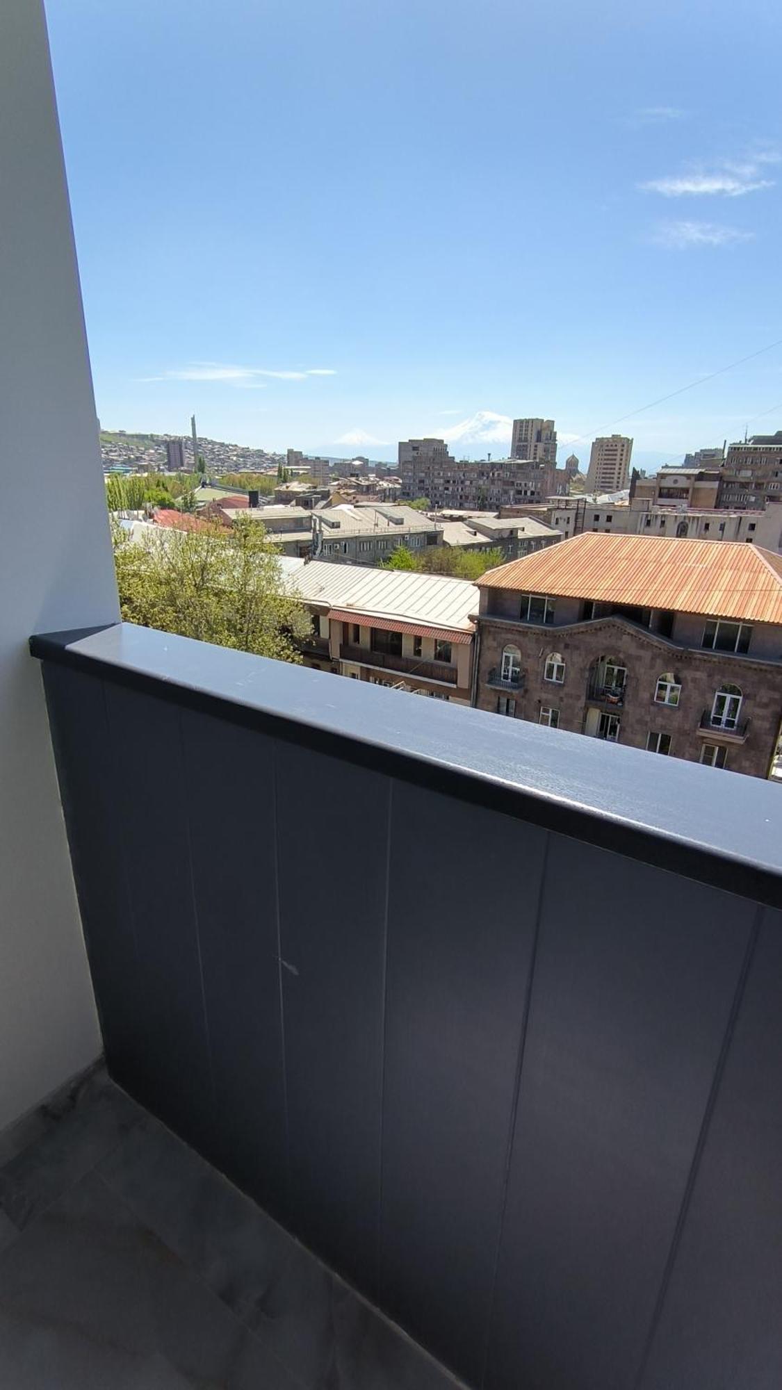 Apartment On Sayat Nova 33 Erevan Esterno foto