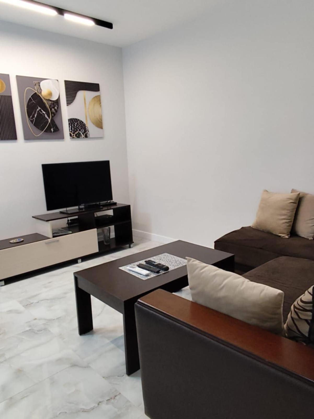 Apartment On Sayat Nova 33 Erevan Esterno foto